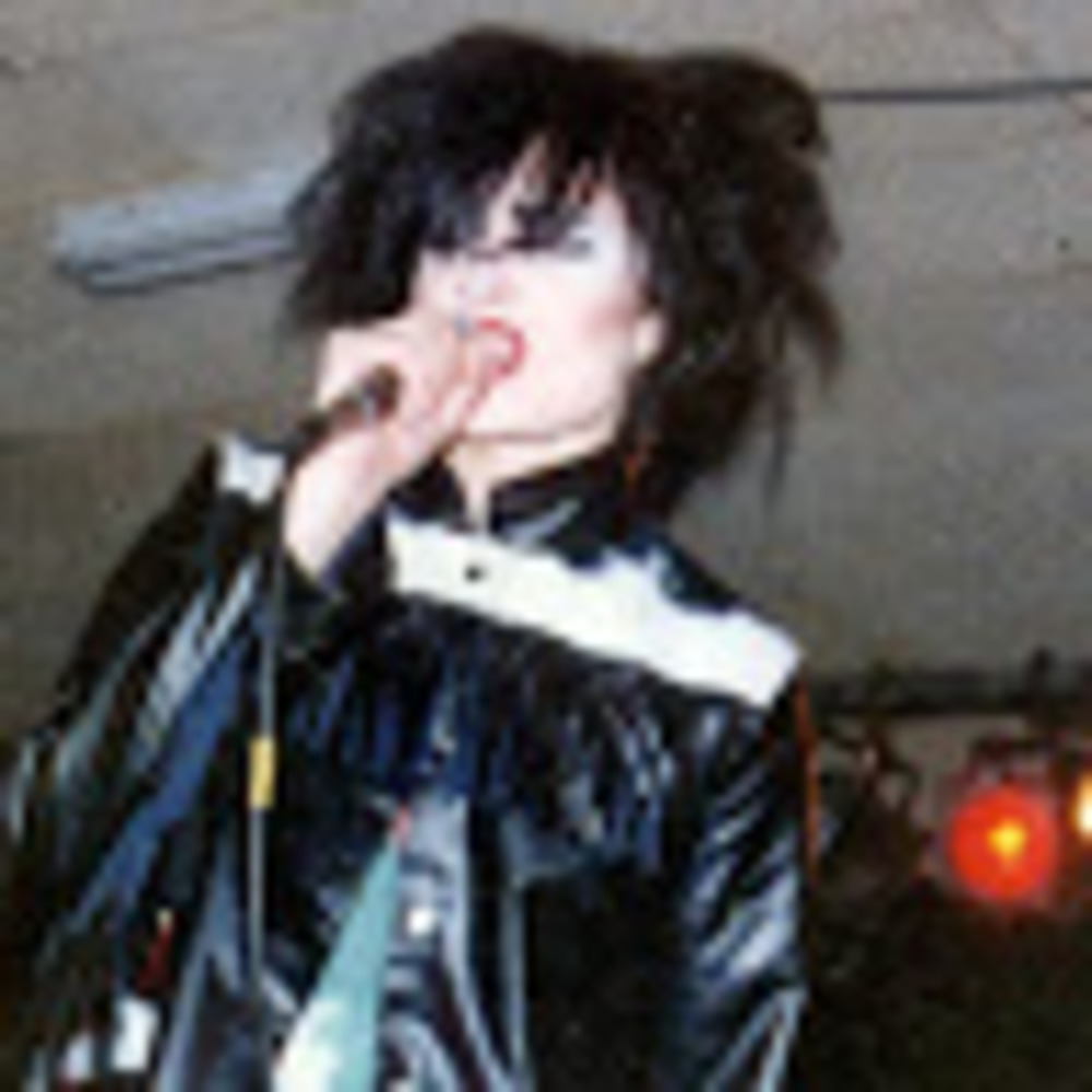 Meet your Posher, Lucy